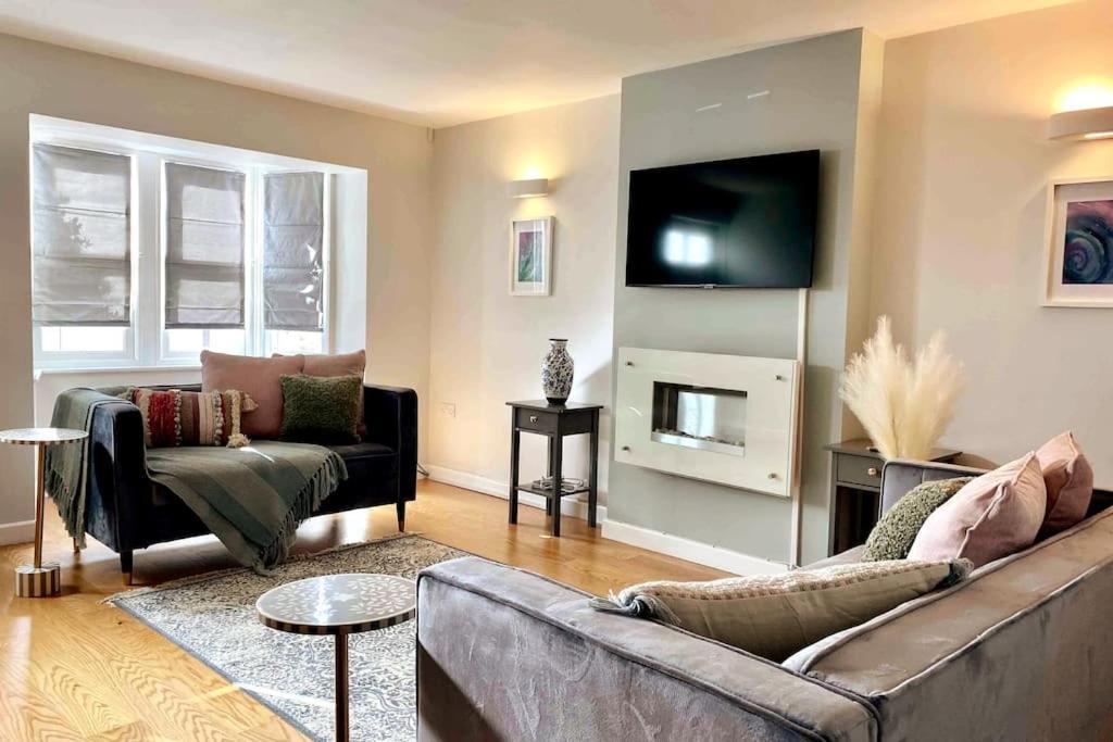 Вилла 3Bed House With Parking Short Walk To Bath Centre Экстерьер фото